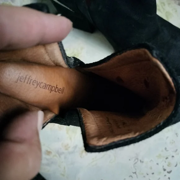 Jeffrey Campbell Cromwell Booties size 9 🔥 - Picture 5 of 6